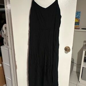 Socialite Elegant Black Maxi Dress